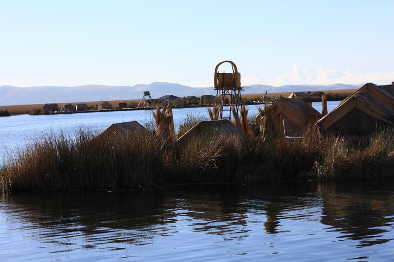 725-Lago Titicaca,isole galleggianti,13 luglio 2013.JPG